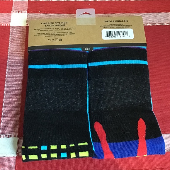 Toe of a Kind socks - Picture 3 of 4